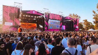 El más importante de Rosario. Festival Bandera cuenta con servicios, gastronomía, zona de relax y sanitarios propios.