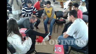 Los operativos se hacen de manera permanente, en la zona céntrica, los barrios y pueblos del Partido. (LA OPINION)