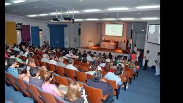 La actividad se concretará en el auditorio Atahualpa Yupanqui. (LA OPINION)
