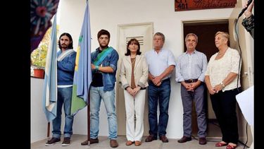 Apesteguía y Salauati, presentes en la inauguración del taller. (MUNICIPALIDAD DE PERGAMINO)