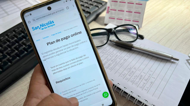 En este inicio de año, los contribuyentes en San Nicolás comenzaron a recibir sus boletas para el pago de las tasas municipales con los nuevos valores que se ponen en vigencia luego de la aprobación en el Concejo Deliberante de la Ordenanza Fiscal y Tarifaria para el Ejercicio 2026. En este inicio de año, los contribuyentes en San Nicolás comenzaron a recibir sus boletas para el pago de las tasas municipales con los nuevos valores que se ponen en vigencia luego de la aprobación en el Concejo Deliberante de la Ordenanza Fiscal y Tarifaria para el Ejercicio 2026.