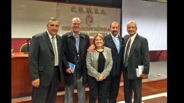 Carlos Laguía, Jorge Lusardi, Verónica Schiavina, Roberto Iérmoli y Gustavo Funes, durante la presentación. (LA OPINION)
