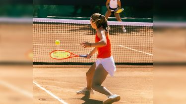 Con entrega y buen nivel, Julia Riera se quedó a las puertas de una nueva final en el circuito ITF. Con entrega y buen nivel, Julia Riera se quedó a las puertas de una nueva final en el circuito ITF.