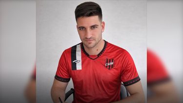 Primer refuerzo confirmado: Douglas Haig apuesta por Facundo Perrone en el arco. Primer refuerzo confirmado: Douglas Haig apuesta por Facundo Perrone en el arco.