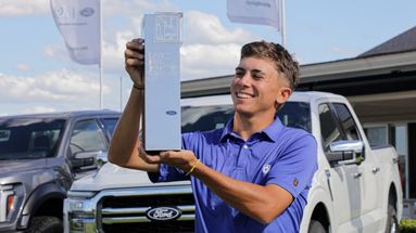 El joven golfista nicoleño Nicanor Raminger, formado en el San Nicolás Golf Club, cumplió uno de sus grandes objetivos: fue incorporado por la universidad estadounidense Missouri Valley College El joven golfista nicoleño Nicanor Raminger, formado en el San Nicolás Golf Club, cumplió uno de sus grandes objetivos: fue incorporado por la universidad estadounidense Missouri Valley College