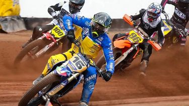 Santiago Arangio quedó muy cerca de subirse al podio en el veloz circuito de Scheessel. Santiago Arangio quedó muy cerca de subirse al podio en el veloz circuito de Scheessel.