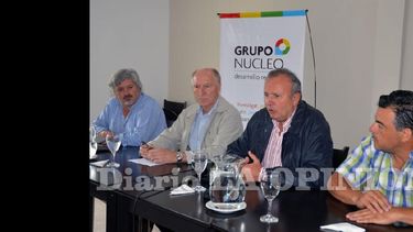 Vladimiro Debeljuh, Marcelo Schang, Martín Biscayart y Eduardo Cogo, referentes del Grupo Núcleo. (LA OPINION)