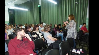 La jornada con un nutrido programa se concretará en el auditorio del Instituto Maiztegui. (ARCHIVO LA OPINION)
