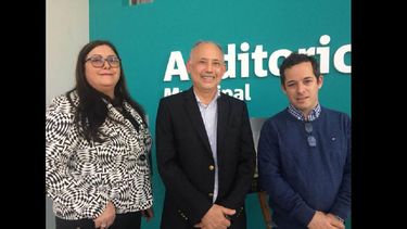 Andrea Lamelas, Mario Helfenstein y Lucas Marino Aguirre encabezaron el encuentro. (MUNICIPALIDAD DE PERGAMINO)