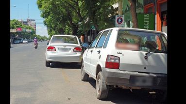 Se solicita que en carteles dispuestos en los vehículos se identifique a los choferes. (ARCHIVO LA OPINION)