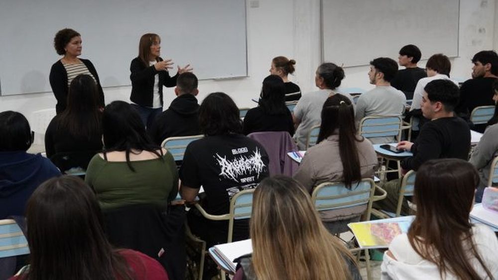 Este lunes se dio inicio al ciclo lectivo 2026 para el Ciclo Básico Común (CBC) de las carreras de la Universidad de Buenos Aires que se cursan en la sede ubicada en Pavón 1935. Este lunes se dio inicio al ciclo lectivo 2026 para el Ciclo Básico Común (CBC) de las carreras de la Universidad de Buenos Aires que se cursan en la sede ubicada en Pavón 1935.