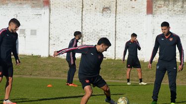 Con compromiso y objetivos claros, Douglas arrancó una nueva semana de trabajo. Con compromiso y objetivos claros, Douglas arrancó una nueva semana de trabajo.