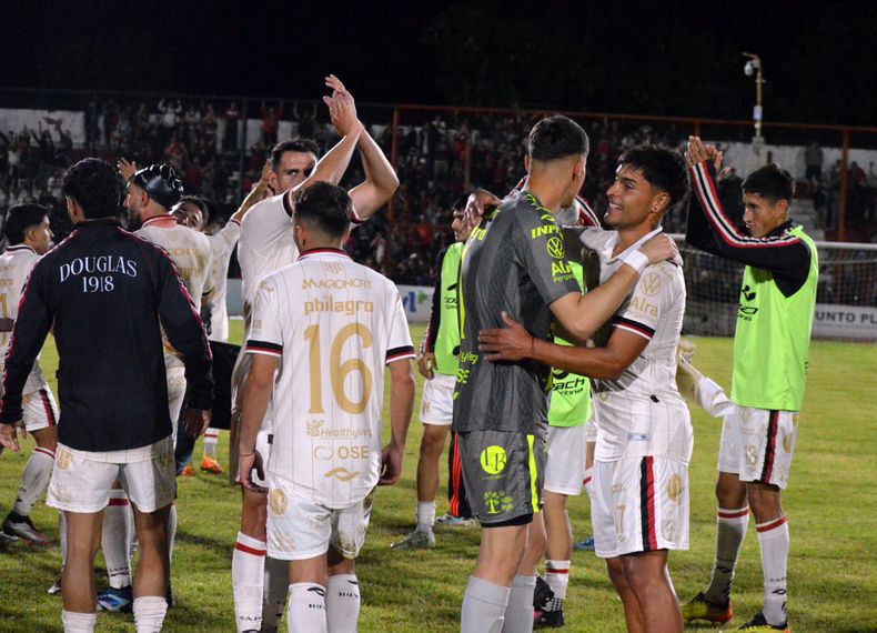 Douglas Haig busca cerrar la serie en Bahía Blanca y avanzar a semifinales