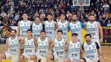 Argentino otra vez venció a Comunicaciones en una final. Ya lo había hecho en el Súper 4.