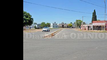 En octubre hubo un gran movimiento de maquinarias, hoy ha cambiado y ya se ven las arterias pavimentadas. (LA OPINION)