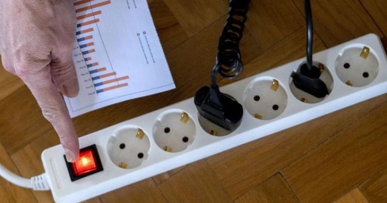 El Gobierno argentino dispuso la creación de un Comité para evaluar la posibilidad de medir los consumos de luz en las horas de más o menos demanda.