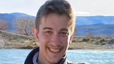 comparten la imagen de un joven ciclista viajero que podria pasar por pergamino este domingo comparten la imagen de un joven ciclista viajero que podria pasar por pergamino este domingo