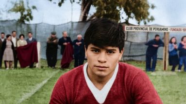 Ramón Alberto Suárez, el marcador lateral de Provincial que fue elegido como el mejor futbolista de la primera rueda de 1966 en Pergamino. Ramón Alberto Suárez, el marcador lateral de Provincial que fue elegido como el mejor futbolista de la primera rueda de 1966 en Pergamino.