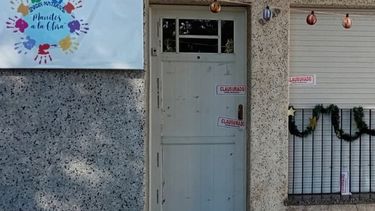 Por un presunto caso de maltrato infantil el Jardín Maternal fue clausurado preventivamente por la Municipalidad de Villa Constitución. Por un presunto caso de maltrato infantil el Jardín Maternal fue clausurado preventivamente por la Municipalidad de Villa Constitución.