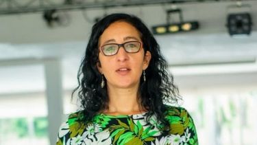 La periodista y comunicóloga Nadia Quiroga fue designada oficialmente como la nueva responsable de Prensa y Comunicación de la Municipalidad de San Pedro. La periodista y comunicóloga Nadia Quiroga fue designada oficialmente como la nueva responsable de Prensa y Comunicación de la Municipalidad de San Pedro.