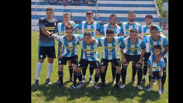 Argentino jugará desde las 20:00 en la vecina ciudad de Rojas ante el siempre difícil Jorge Newbery. Argentino jugará desde las 20:00 en la vecina ciudad de Rojas ante el siempre difícil Jorge Newbery.