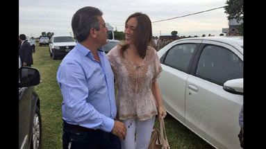 El intendente de Pergamino Javier Martínez junto a la gobernadora bonaerense María Eugania Vidal. (LA OPINION)