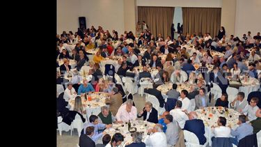 La presentación de las propuestas se hizo en el marco de una cena en el Hotel Howard Johnson. (LA OPINION)