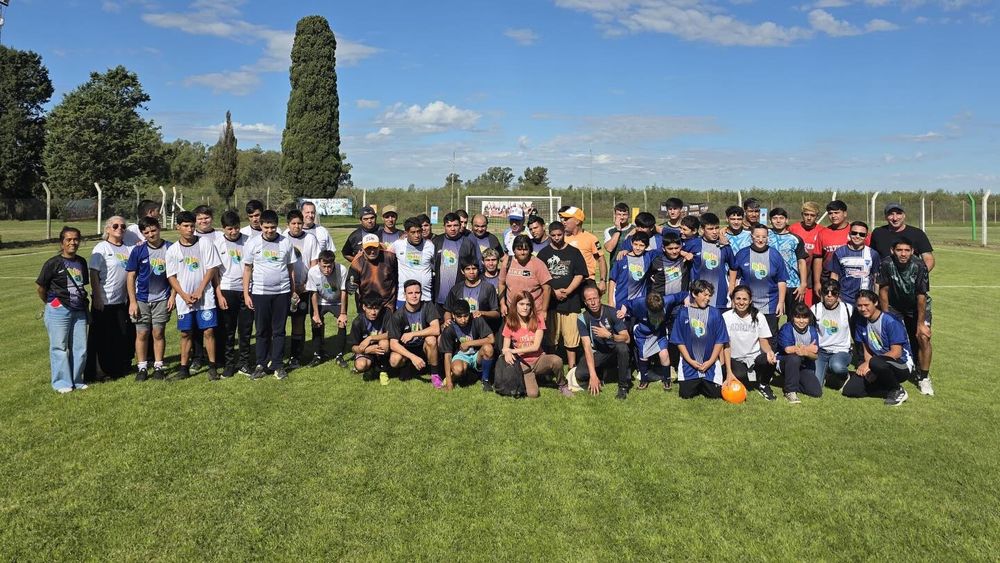 En el marco del Mundialito Senior “Roberto Claverol”, se vivió una jornada única de Fútbol por la Inclusión. En el marco del Mundialito Senior “Roberto Claverol”, se vivió una jornada única de Fútbol por la Inclusión.