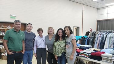 Integrantes del Centro Fortaleza y de la Iglesia de Jesucristo de los Santos de los Últimos Días brindaron detalles de la propuesta solidaria. Integrantes del Centro Fortaleza y de la Iglesia de Jesucristo de los Santos de los Últimos Días brindaron detalles de la propuesta solidaria.