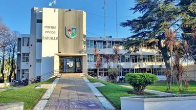 El Sindicato de Trabajadores Municipales de Ramallo (STMR) volvió a reclamar la apertura de la mesa paritaria y pidió una recomposición salarial urgente para los empleados comunales, en medio de un creciente malestar por la pérdida del poder adquisitivo y los bajos ingresos que perciben gran parte de los trabajadores. El Sindicato de Trabajadores Municipales de Ramallo (STMR) volvió a reclamar la apertura de la mesa paritaria y pidió una recomposición salarial urgente para los empleados comunales, en medio de un creciente malestar por la pérdida del poder adquisitivo y los bajos ingresos que perciben gran parte de los trabajadores.
