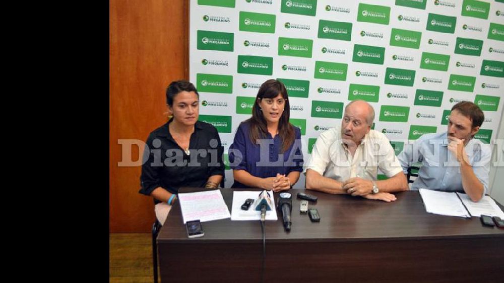 Marchi, Yaryura, Fernández y Ghilarducci destacaron las políticas públicas para combatir la violencia de género. (LA OPINION)