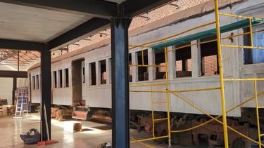 Uno de los aspectos más valiosos del proyecto es que la restauración está siendo llevada adelante por trabajadores y proveedores de la ciudad de Pergamino.