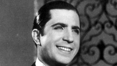 El sábado 28 Pergamino recuerda a Carlos Gardel con música, imágenes y memoria viva. El sábado 28 Pergamino recuerda a Carlos Gardel con música, imágenes y memoria viva.