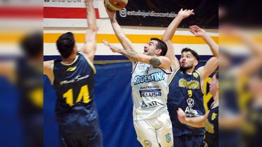 La fecha 15 tuvo como duelo destacado el clásico Gimnasia y Esgrima-Argentino. La fecha 15 tuvo como duelo destacado el clásico Gimnasia y Esgrima-Argentino.