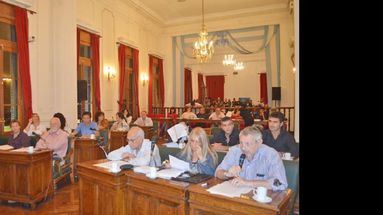 Los ediles llevarán a cabo el martes la tercera sesión ordinaria. (LA OPINION)