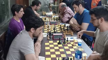 La temporada 2025 del ajedrez nicoleño se encamina a su cierre y lo hace con dos competencias, uno de ellos Campeonato Nicoleño, certamen principal del calendario, y el Torneo Abierto Paralelo 2025, que acompaña la actividad. La temporada 2025 del ajedrez nicoleño se encamina a su cierre y lo hace con dos competencias, uno de ellos Campeonato Nicoleño, certamen principal del calendario, y el Torneo Abierto Paralelo 2025, que acompaña la actividad.