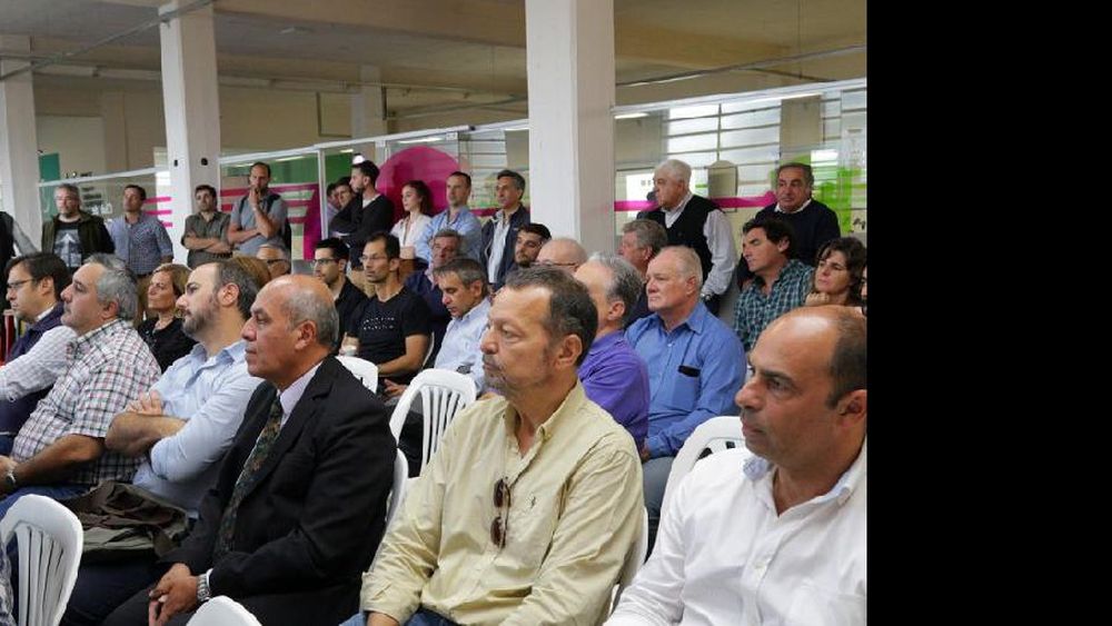 Representantes de las entidades que forman parte del PIT asistieron al lanzamiento de la iniciativa. (MUNICIPALIDAD DE PERGAMINO)