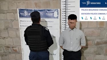 Investigan una denuncia contra un joven tras llamado al 911 por presunta privación ilegitima de la libertad Investigan una denuncia contra un joven tras llamado al 911 por presunta privación ilegitima de la libertad