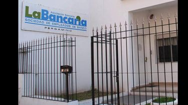Desde el gremio local confirmaron que el lunes volverán a reunirse los bancarios en el Ministerio de Trabajo para tratar de destrabar el conflicto.