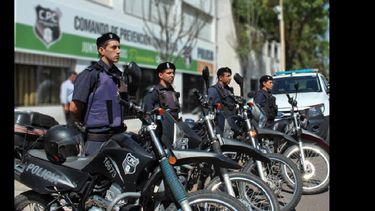 Personal policial en motos y las patrullas urbanas serán parte de los operativos que serán permanentes en nuestra ciudad. (LA OPINION)