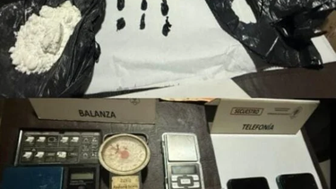 Detenido dos sujetos en San Nicolás tras robo y agresión a una joven. Detenido dos sujetos en San Nicolás tras robo y agresión a una joven.