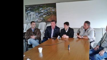 Scaglia, Heiz, Bormioli, Ripoll y Azpeitía brindaron detalles de las obras que se realizarán en el Parque. (LA OPINION)