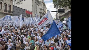 Los docentes volvieron a manifestar su descontento con la gestión Vidal. (DIB)