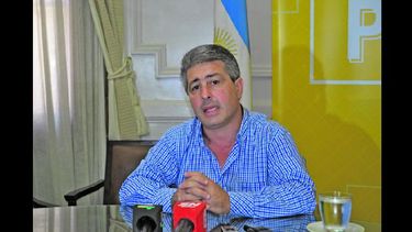 Javier Martínez se pronunció sobre lo acontecido y reclamó esclarecimiento. (LA OPINION)