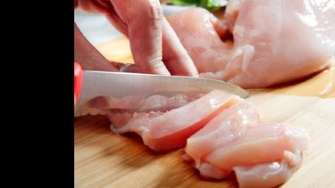 La contaminación de los alimentos puede generar serios problemas de salud para quienes lo consumen. (BROMATOLOGIA)