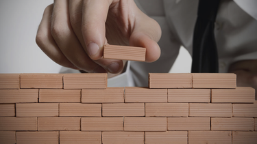 Ahorros e inversion: como manejar la vieja mentalidad de los ladrillos Ahorros e inversion: como manejar la vieja mentalidad de los ladrillos