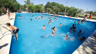 Desde este lunes, chicos y chicas en edad escolar de nuestro distrito iniciarán las actividades en el marco del programa bonaerense que impulsa la Dirección General de Cultura y Educación durante el verano. Desde este lunes, chicos y chicas en edad escolar de nuestro distrito iniciarán las actividades en el marco del programa bonaerense que impulsa la Dirección General de Cultura y Educación durante el verano.