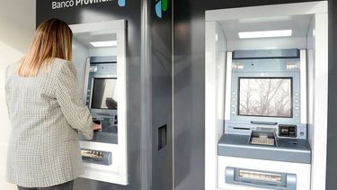 Municipales iniciarán una nueva medida de fuerza al mediodía si no depositan el medio aguinaldo Municipales iniciarán una nueva medida de fuerza al mediodía si no depositan el medio aguinaldo