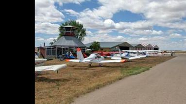 La Dirección Provincial de Aeronavegación Oficial inició inspecciones. (ARCHIVO LA OPINION)