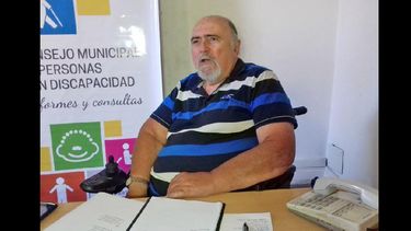 Daniel DElío, presidente del Consejo Municipal de Personas con Discapacidad, anunció la iniciativa. (LA OPINION)